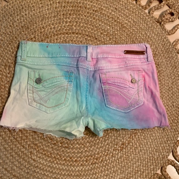 Tye die shorts size 9 - Picture 4 of 6